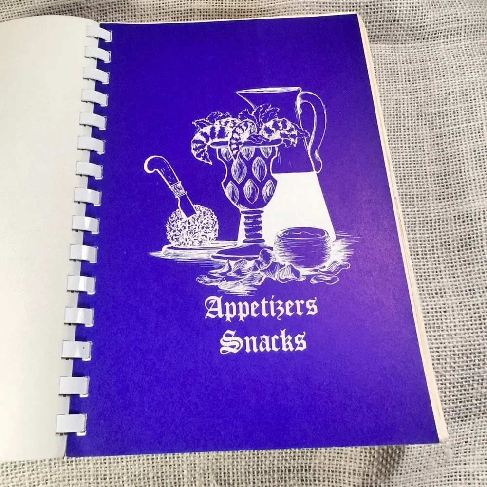 Vintage Eet Smakelijk Cookbook Jr Welfare League Holland Michigan Dutch Recipes
